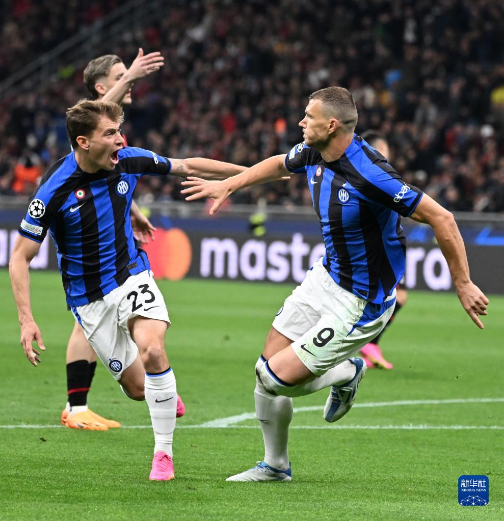 西甲半场：博耶点射破门，阿拉维斯暂1-0皇家社会