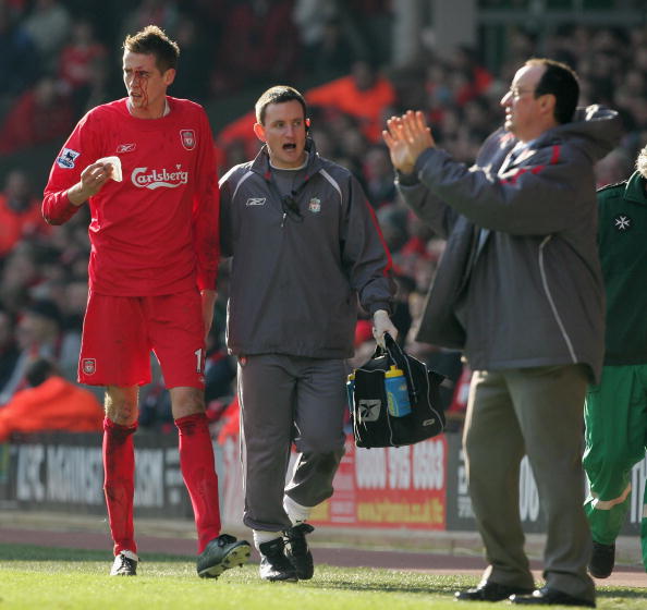 曼联拒放齐尔克泽，罗马米兰冬窗计划受挫（曼联叫停齐尔克泽转会，罗马与米兰冬窗引援受挫）