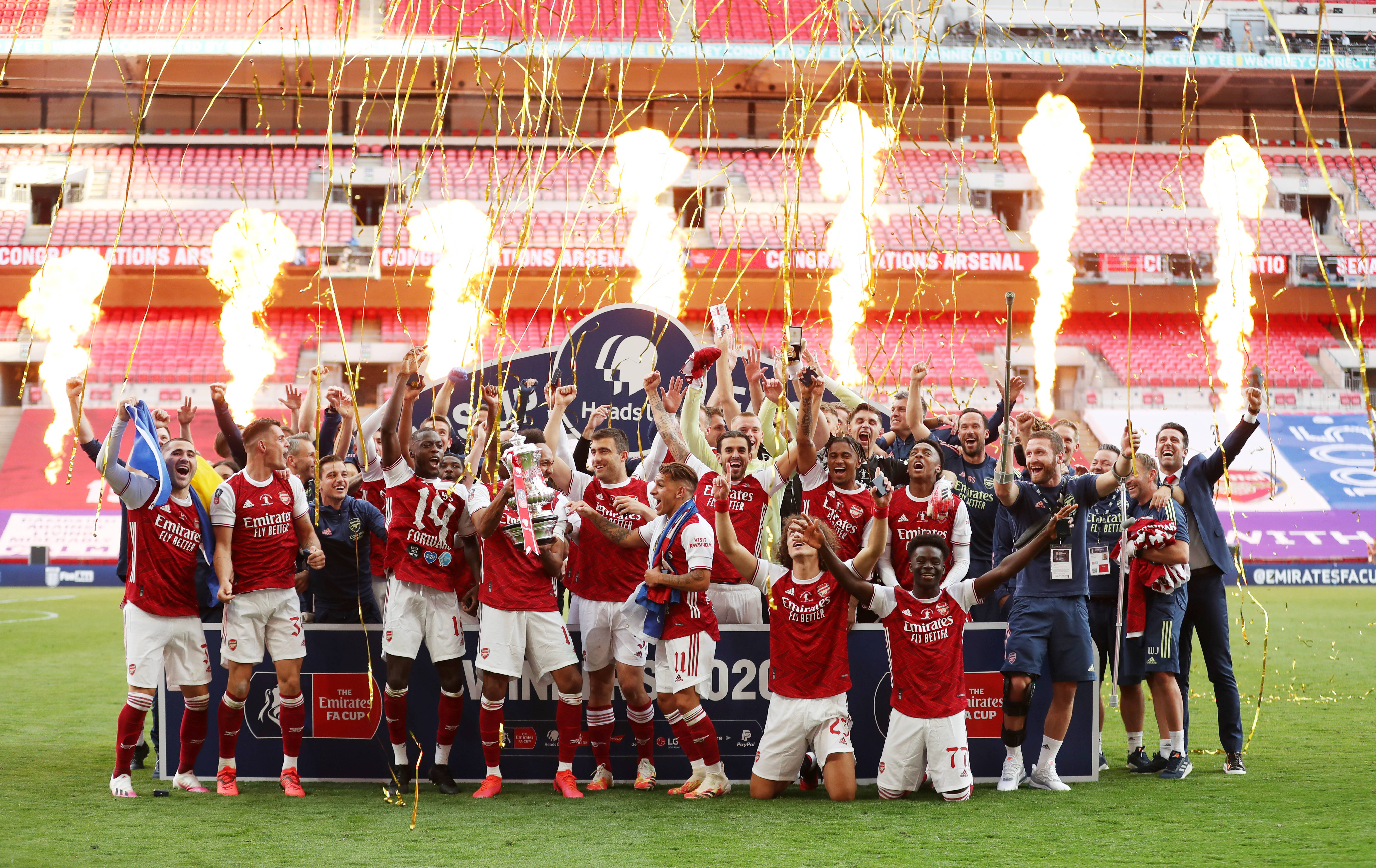 穆勒：维尔茨如果选择拜仁会更容易些；我未来可能考个教练证（穆勒：维尔茨若加盟拜仁会更顺利；我未来或考取教练证）