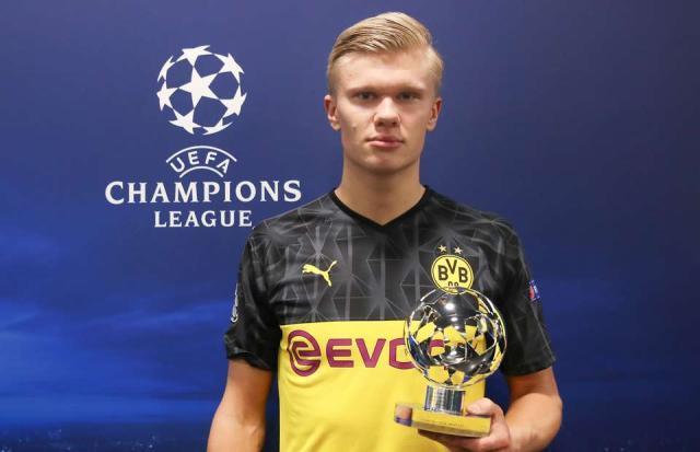 弗里克：拉菲尼亚未入选FIFA最佳阵简直是笑话，他配得上（弗里克：FIFA最佳阵容没有拉菲尼亚堪称笑话，他理应入选）