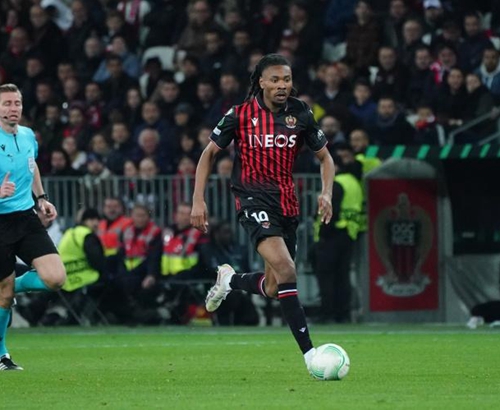 IFFHS年度最佳主帅：恩里克断崖式领跑夺魁，弗里克第3（IFFHS年度最佳教练出炉：恩里克遥遥领先加冕，弗里克位居第三）