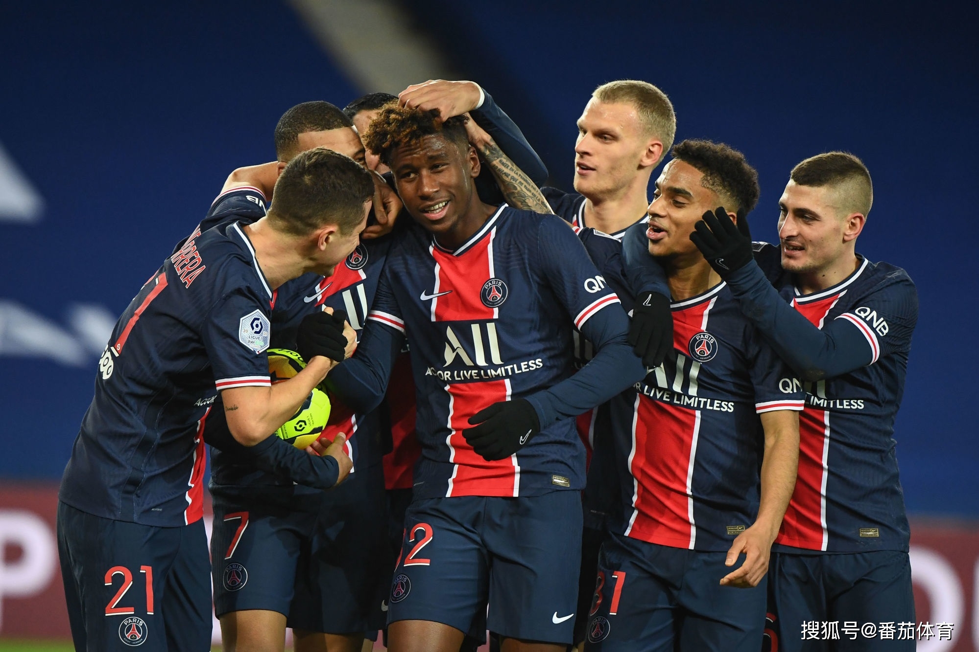 男篮启程回国！球员情绪低沉，北京3将洽谈，明日开启俱乐部杯！