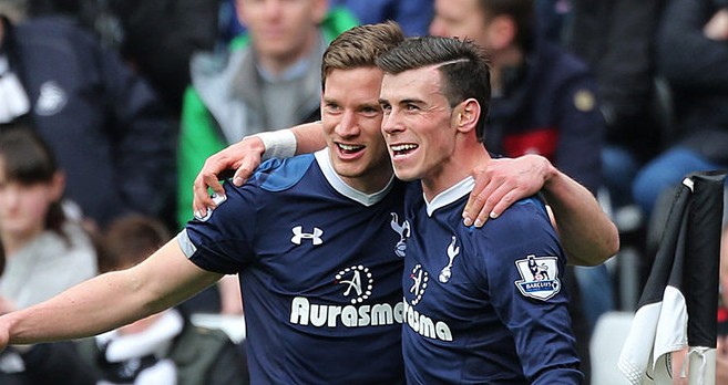 篮球篮网替补球员贡献稳定得分