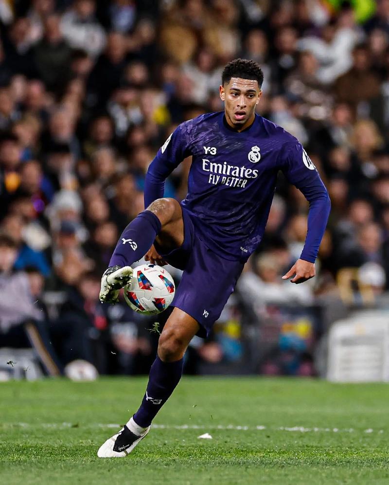 小豌豆替补出场错失反超比分的点球，之后球队被补时绝杀