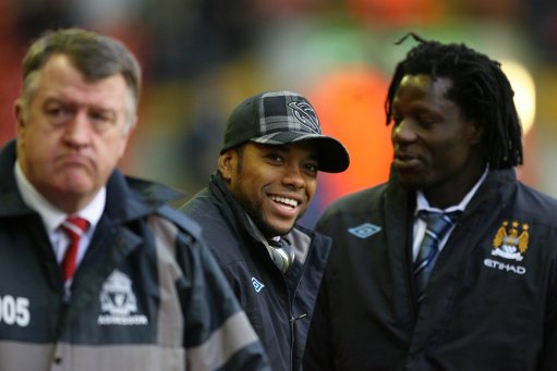 西媒：法兰克福球迷损坏诺坎普设施，巴萨向其索赔6100欧（西媒称：诺坎普设施遭损坏，巴萨向法兰克福球迷索赔6100欧元）